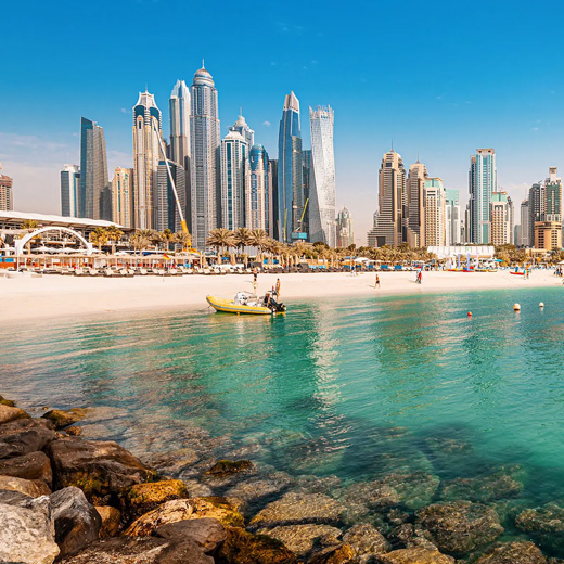 Explore UAE with Our Premium Fleet Services